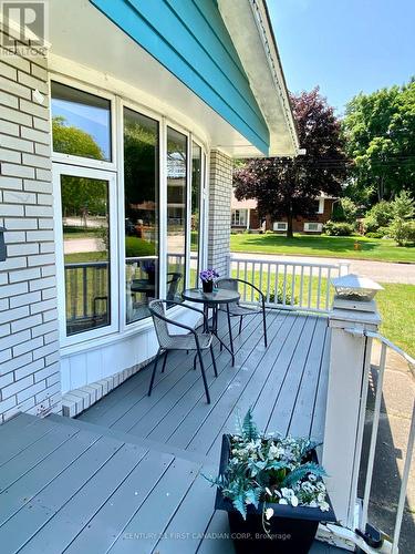 1081 Senate Court, Sarnia, ON - Outdoor With Deck Patio Veranda