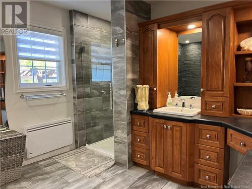 579 Principale Street, Petit-Rocher, NB - Indoor Photo Showing Bathroom