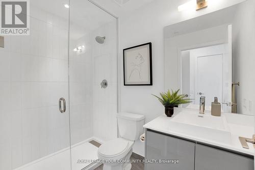 126 - 251 Manitoba Street, Toronto, ON - Indoor Photo Showing Bathroom