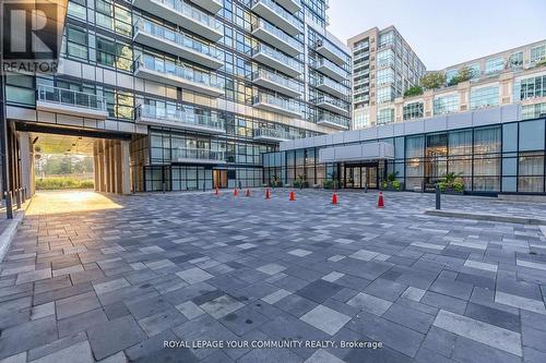 126 - 251 Manitoba Street, Toronto, ON - Outdoor