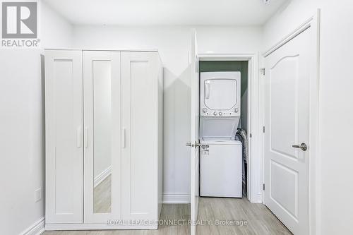 103 Lexington Avenue, Toronto, ON - Indoor Photo Showing Laundry Room