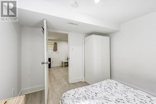 103 Lexington Avenue, Toronto, ON - Indoor Photo Showing Bedroom