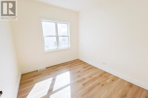 209 Spadina Ave, Sault Ste. Marie, ON - Indoor Photo Showing Other Room