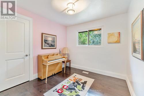 21 Yewfield Crescent, Toronto, ON - Indoor Photo Showing Other Room