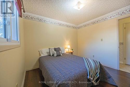 49 David Drive, St. Thomas, ON - Indoor Photo Showing Bedroom