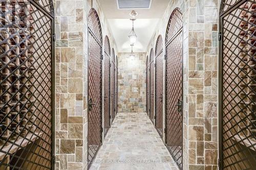 505 - 9245 Jane Street, Vaughan, ON - Indoor Photo Showing Bathroom