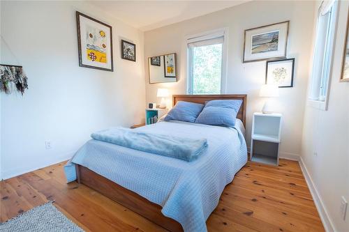 22 Thorvaldson Drive, Arnes, MB - Indoor Photo Showing Bedroom