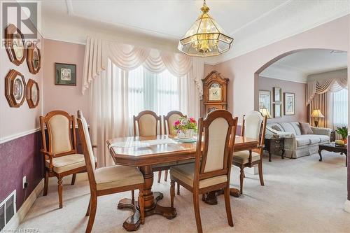 949 Dunsmure Road, Hamilton, ON - Indoor Photo Showing Dining Room