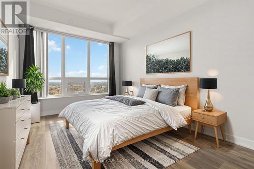 1606 - 4633 Glen Erin Drive, Mississauga, ON - Indoor Photo Showing Bedroom