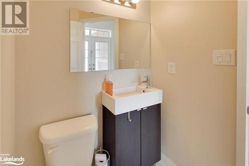 82 Pearcey Crescent, Barrie, ON - Indoor Photo Showing Bathroom