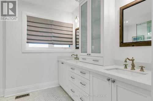 105 Rustic Road, Toronto, ON - Indoor Photo Showing Bathroom