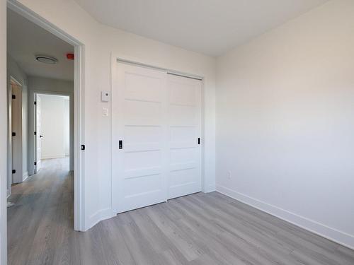 Bedroom - Rue Elsie, Salaberry-De-Valleyfield, QC - Indoor Photo Showing Other Room