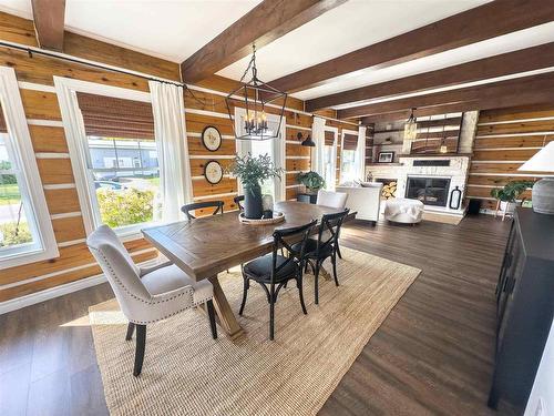 214 Centennial Drive, Longlac, ON - Indoor Photo Showing Dining Room With Fireplace