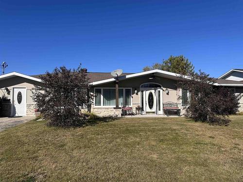 202 Jackson Avenue Se, Geraldton, ON - Outdoor