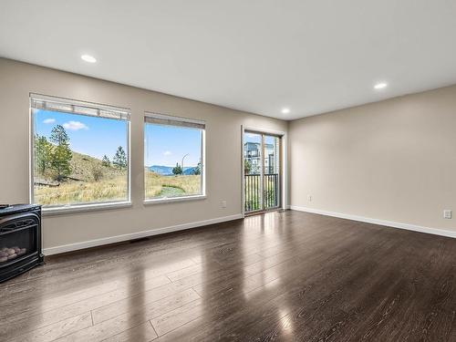 103-1850 Hugh Allan Drive, Kamloops, BC - Indoor With Fireplace