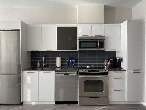 503-528 Pandora Ave, Victoria, BC - Indoor Photo Showing Kitchen With Stainless Steel Kitchen With Upgraded Kitchen