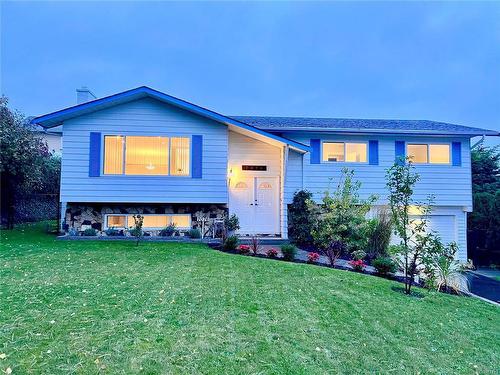 7076 Silverdale Pl, Central Saanich, BC 