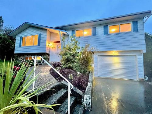 7076 Silverdale Pl, Central Saanich, BC 