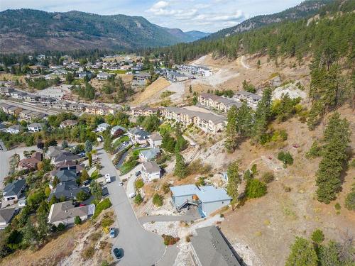 5166 Macneill Court, Peachland, BC - Outdoor With View