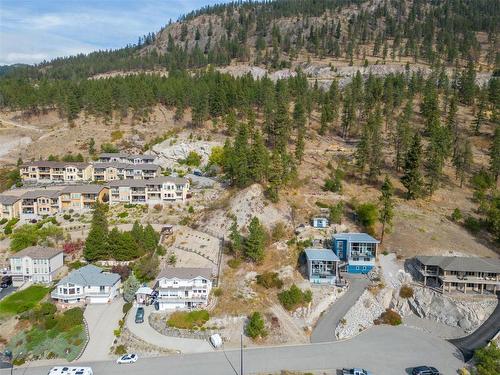 5166 Macneill Court, Peachland, BC - Outdoor With View