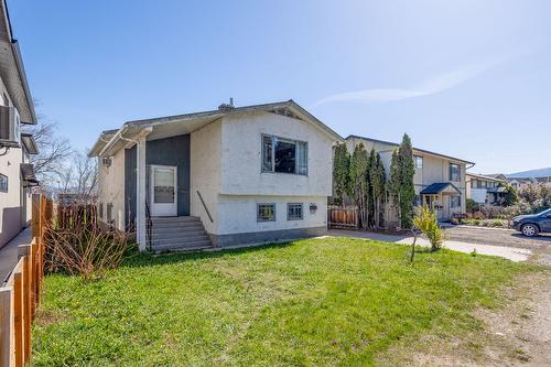 2983 Conlin Court, Kelowna, BC - Outdoor