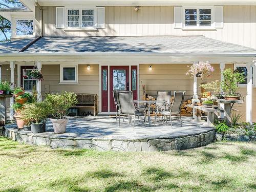 2817 Murray Dr, Saanich, BC 