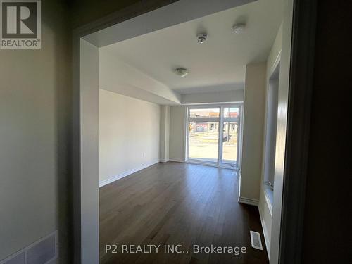 43 Griffith Street, Aurora, ON - Indoor Photo Showing Other Room