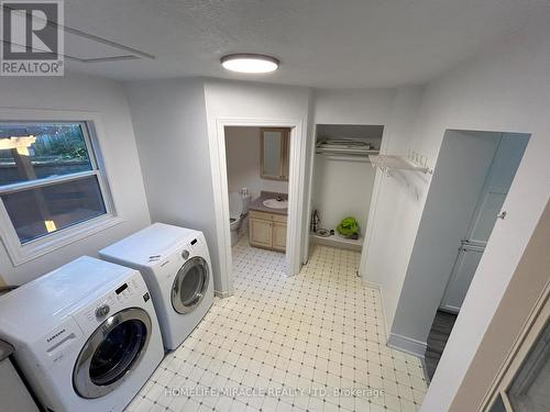 11 Shanley Street, Kitchener, ON - Indoor Photo Showing Laundry Room