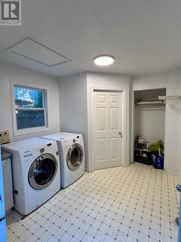 11 Shanley Street, Kitchener, ON - Indoor Photo Showing Laundry Room