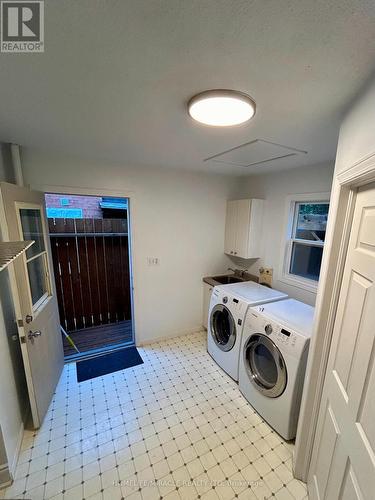 11 Shanley Street, Kitchener, ON - Indoor Photo Showing Laundry Room