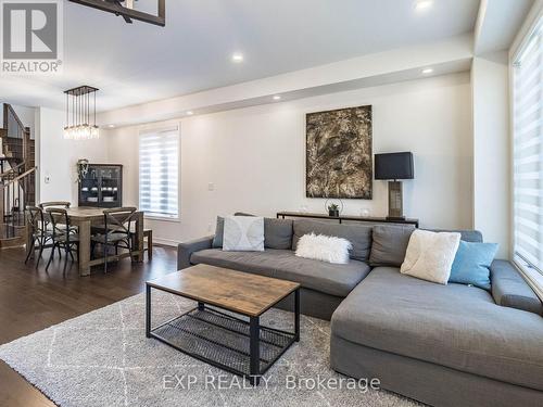 328 Thimbleweed Court, Milton, ON - Indoor Photo Showing Living Room