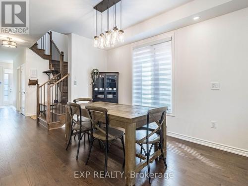 328 Thimbleweed Court, Milton, ON - Indoor Photo Showing Dining Room