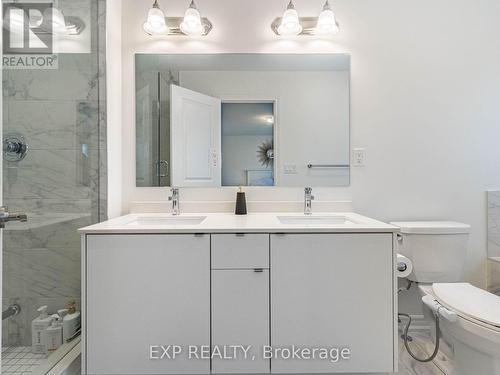 328 Thimbleweed Court, Milton, ON - Indoor Photo Showing Bathroom