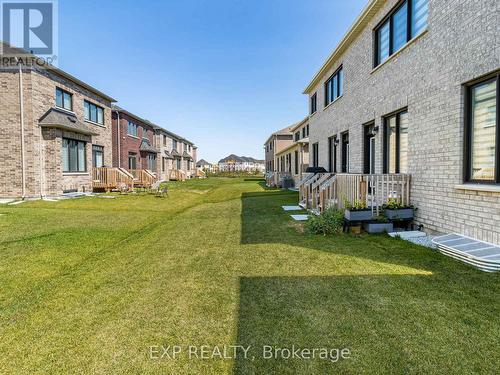 328 Thimbleweed Court, Milton, ON - Outdoor