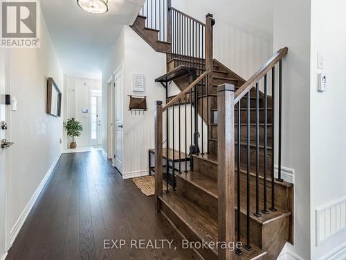 328 Thimbleweed Court, Milton, ON - Indoor Photo Showing Other Room