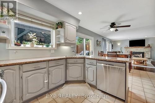 53 Rolling Acres Drive, Kitchener, ON - Indoor Photo Showing Kitchen