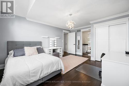 4206 Sarazen Drive, Burlington, ON - Indoor Photo Showing Bedroom