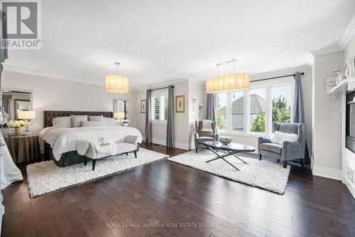 4206 Sarazen Drive, Burlington, ON - Indoor Photo Showing Bedroom