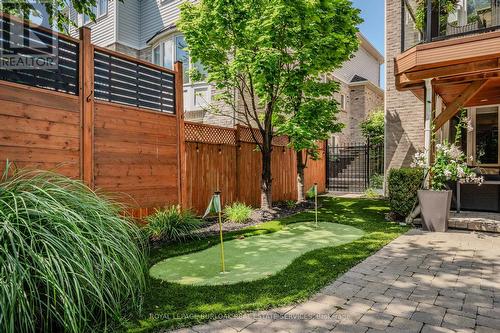 4206 Sarazen Drive, Burlington, ON - Outdoor