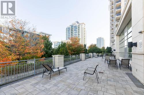 502 - 50 Disera Drive, Vaughan, ON - Outdoor