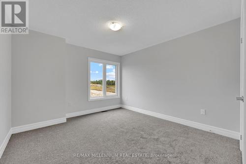 160 Union Boulevard, Wasaga Beach, ON - Indoor Photo Showing Other Room