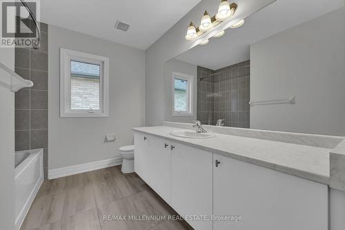 160 Union Boulevard, Wasaga Beach, ON - Indoor Photo Showing Bathroom