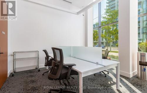 610 - 7895 Jane Street, Vaughan, ON - Indoor