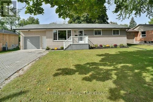 566 Dewan Street, Strathroy-Caradoc (Ne), ON - Outdoor