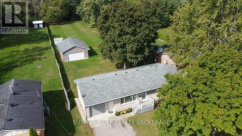 566 Dewan Street, Strathroy-Caradoc (Ne), ON - Outdoor