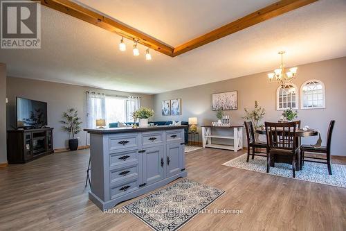 5 Cedar Tree Lane, Kawartha Lakes (Bobcaygeon), ON - Indoor