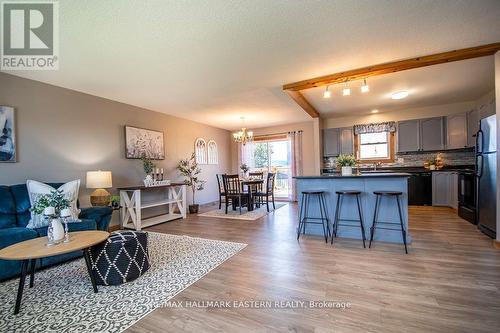 5 Cedar Tree Lane, Kawartha Lakes (Bobcaygeon), ON - Indoor Photo Showing Other Room