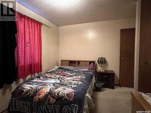 53 Mcgee Crescent, Saskatoon, SK - Indoor Photo Showing Bedroom