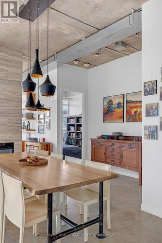 Ph1103 - 23 Brant Street, Toronto, ON - Indoor Photo Showing Dining Room