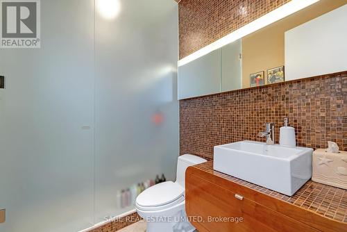 Ph1103 - 23 Brant Street, Toronto, ON - Indoor Photo Showing Bathroom